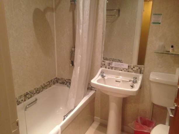 Imagen de la habitación del Hotel Clonyard House. Foto 11