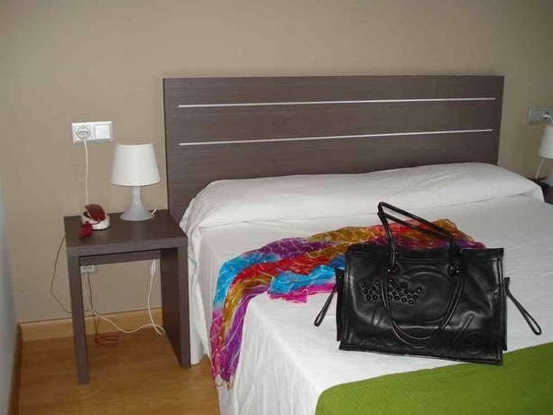 Imagen de la habitación del Hotel Clopy Rocamar. Foto 6