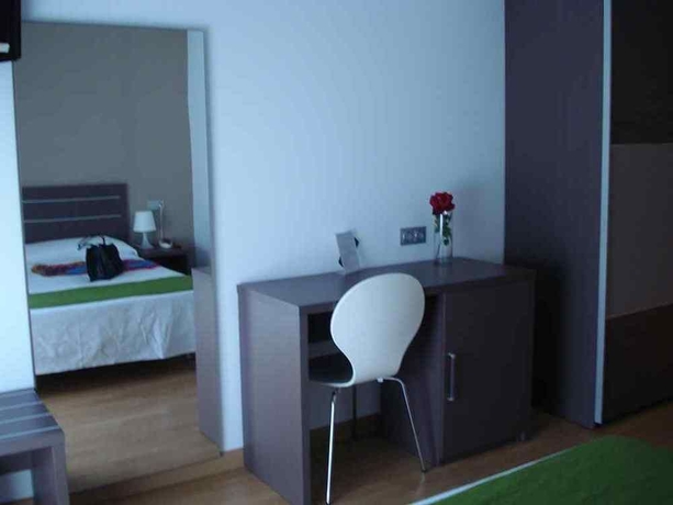 Imagen de la habitación del Hotel Clopy Rocamar. Foto 9