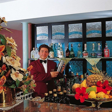 Imagen general del Hotel Clorinda. Foto 7