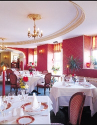 Imagen general del Hotel Clos De Vallombreuse, The Originals Relais (relais Du Silence). Foto 3
