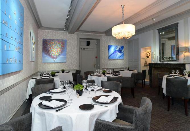 Imagen del bar/restaurante del Hotel Clos St Eloi, The Originals Relais (relais Du Silence). Foto 3