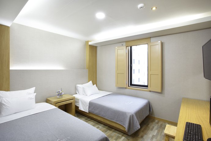 Imagen de la habitación del Hotel Cloud 9 Hotel. Foto 5