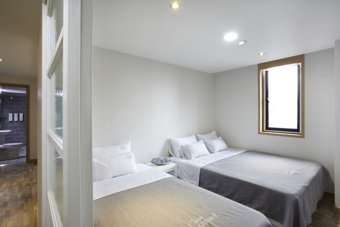 Imagen de la habitación del Hotel Cloud 9 Hotel. Foto 14