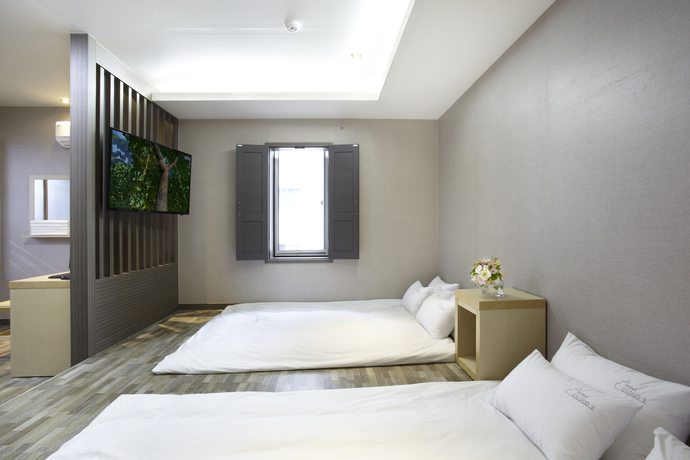Imagen de la habitación del Hotel Cloud 9 Hotel. Foto 15