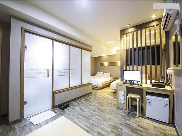 Imagen de la habitación del Hotel Cloud 9 Hotel. Foto 18