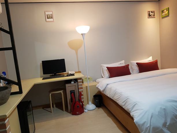 Imagen de la habitación del Hotel Cloud 9 Hotel. Foto 4