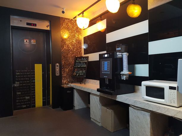 Imagen de los interiores del Hotel Cloud 9 Hotel. Foto 18