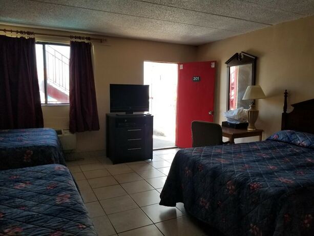 Imagen general del Hotel Cloud 9 Inn. Foto 7