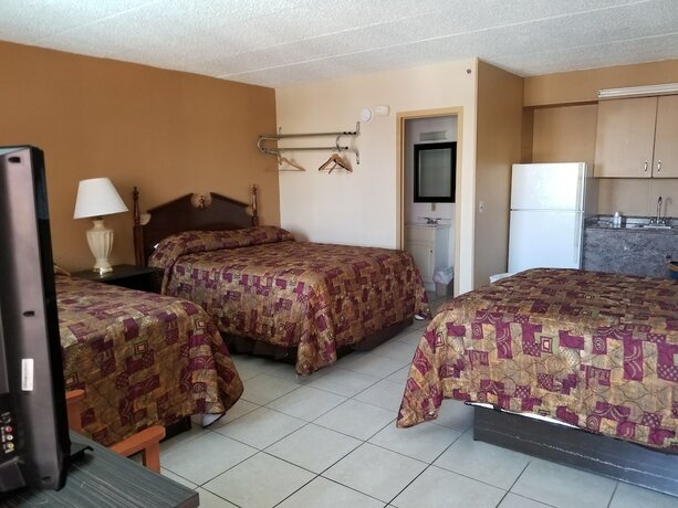 Imagen de la habitación del Hotel Cloud 9 Inn. Foto 20