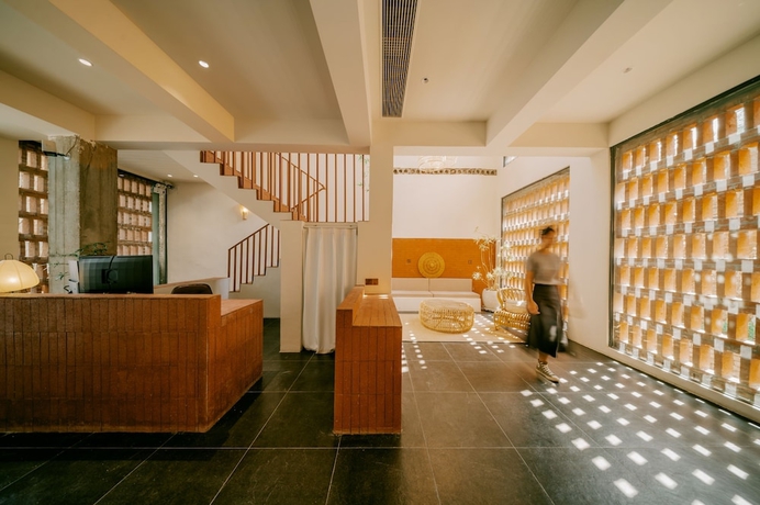 Imagen de los interiores del Hotel Cloud 9, Luoyang. Foto 13
