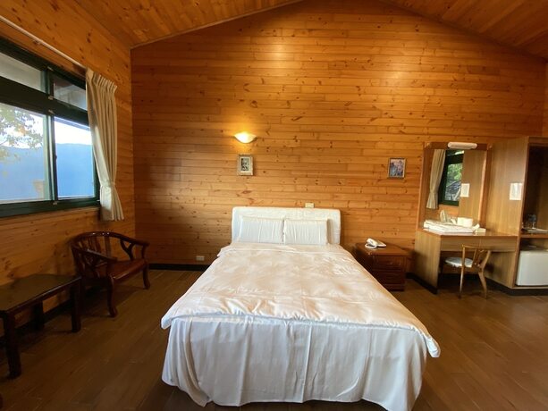 Imagen de la habitación del Hotel Cloud Falls Resort. Foto 12