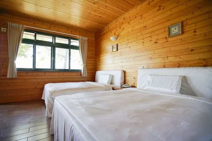 Imagen de la habitación del Hotel Cloud Falls Resort. Foto 18