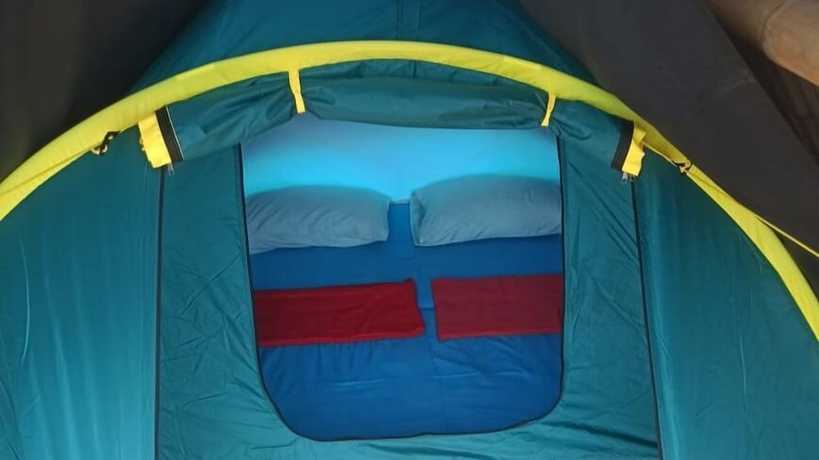 Imagen de la habitación del Hotel Cloud Hill Camp Ciater. Foto 6