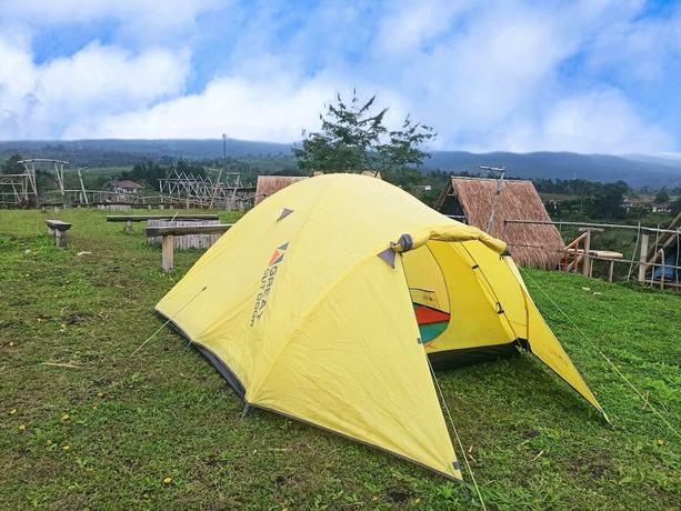 Imagen de la habitación del Hotel Cloud Hill Camp Ciater. Foto 8