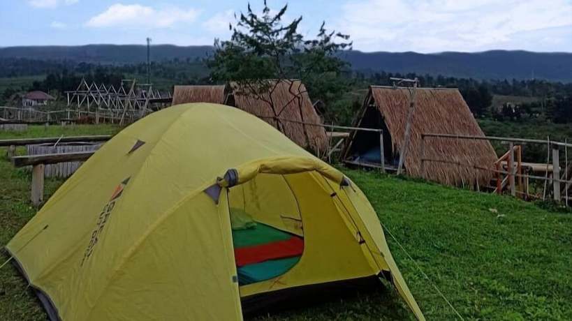 Imagen de la habitación del Hotel Cloud Hill Camp Ciater. Foto 9