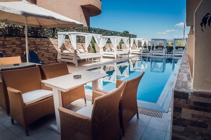 Imagen general del Hotel Cloud9 Hotel Shisha & Cocktail Bar - Adults Only. Foto 4