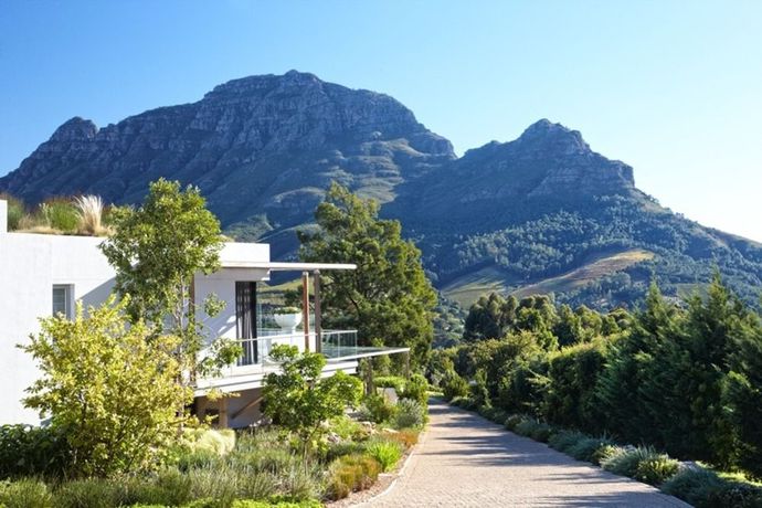 Imagen de los exteriores del Hotel Clouds Estate. Foto 7