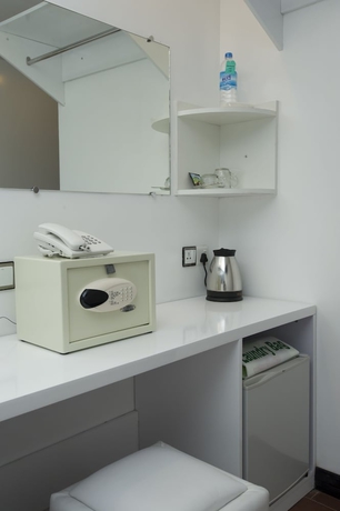 Imagen de la habitación del Hotel Clover City Center. Foto 4