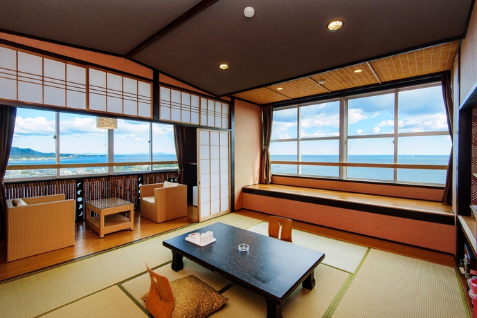 Imagen de la habitación del Hotel Clover Fuuka. Foto 10