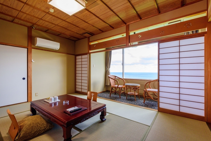 Imagen de la habitación del Hotel Clover Fuuka. Foto 14