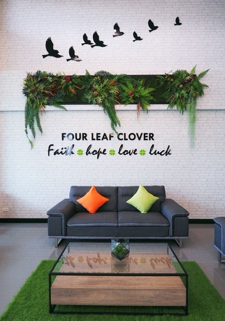 Imagen de los interiores del Hotel Clover Hotel Hatyai. Foto 19