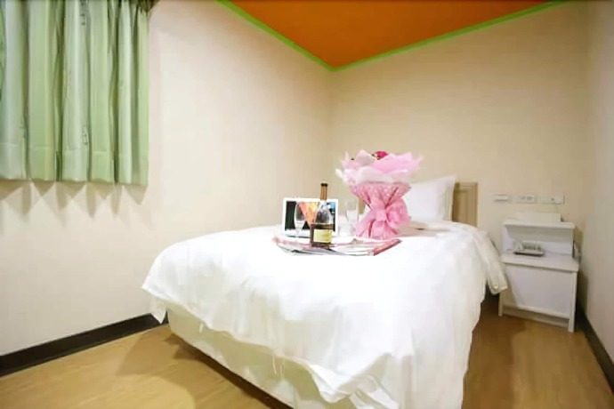 Imagen de la habitación del Hotel Clover House. Foto 10