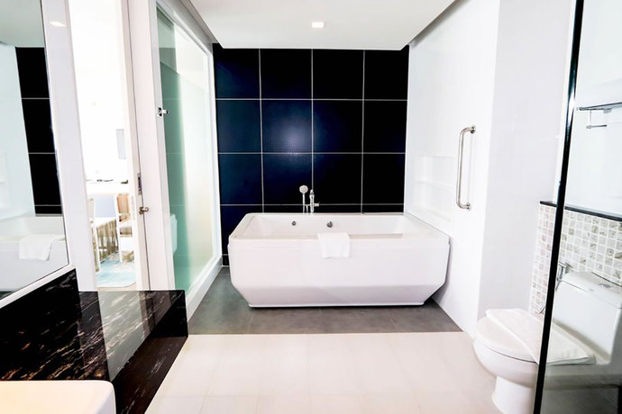 Imagen de la habitación del Hotel Clover Patong Phuket. Foto 7