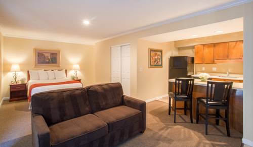 Imagen de la habitación del Hotel Cloverleaf Suites Overland Park. Foto 3
