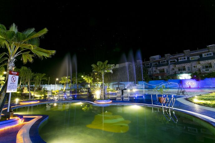 Imagen general del Hotel Clownfish Resort. Foto 7