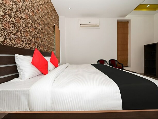 Imagen de la habitación del Hotel Club 7. Foto 16