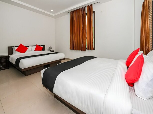 Imagen de la habitación del Hotel Club 7. Foto 19