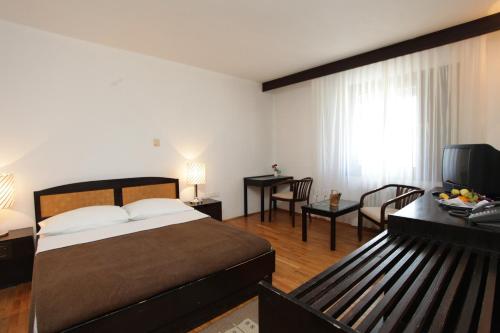 Imagen de la habitación del Hotel Club A Kopaonik. Foto 7