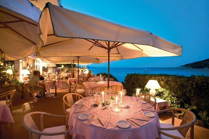 Imagen del bar/restaurante del Hotel Club, ARZACHENA. Foto 3