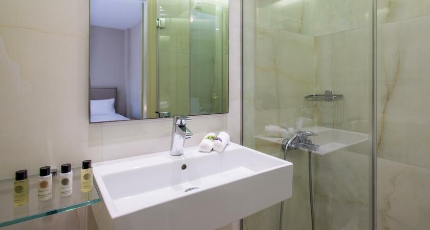 Imagen general del Hotel Club Agia Anna. Foto 1