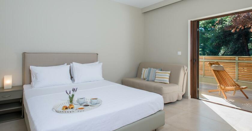 Imagen general del Hotel Club Agia Anna. Foto 19