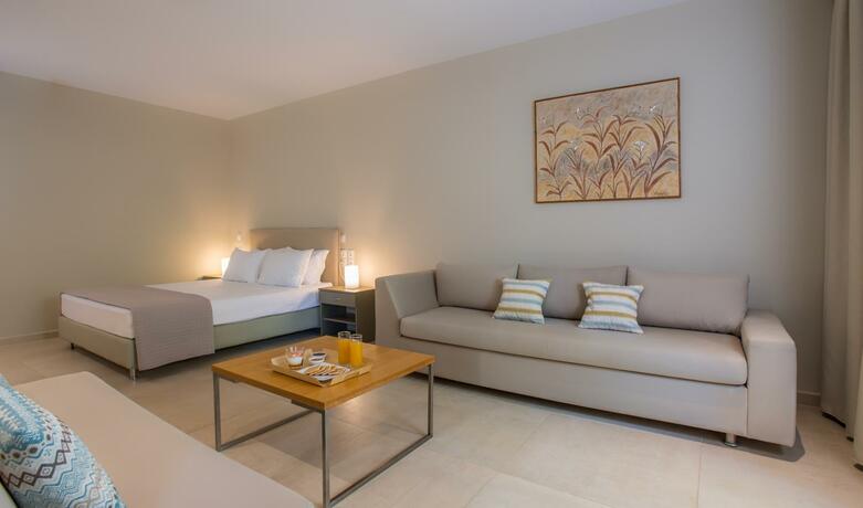 Imagen general del Hotel Club Agia Anna. Foto 45