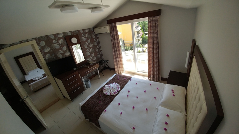 Imagen de la habitación del Hotel Club Alla Turca. Foto 5