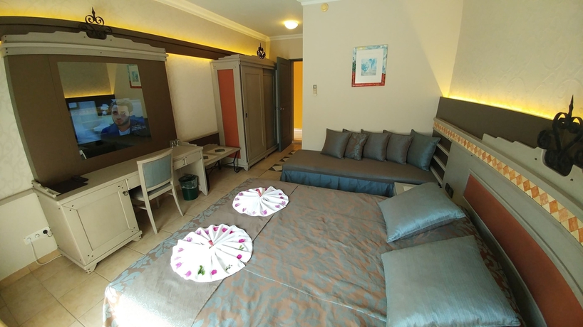 Imagen de la habitación del Hotel Club Alla Turca. Foto 6
