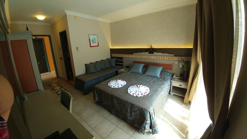 Imagen de la habitación del Hotel Club Alla Turca. Foto 7