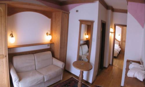 Imagen de la habitación del Hotel Club Alpino. Foto 5