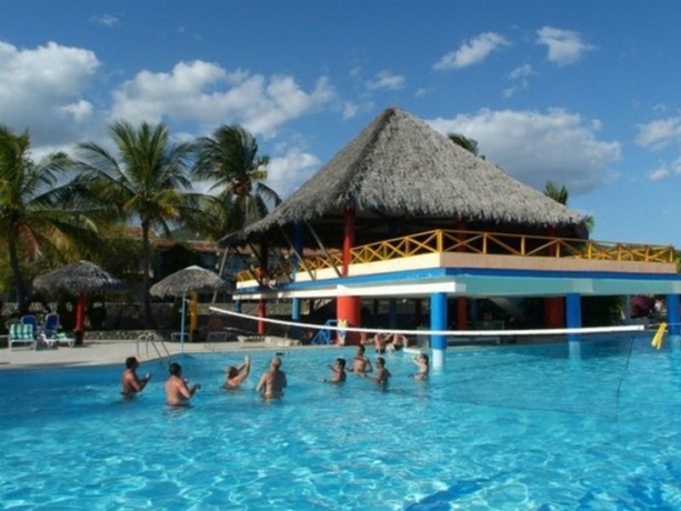 Imagen general del Hotel Club Amigo Carisol Los Corales. Foto 3