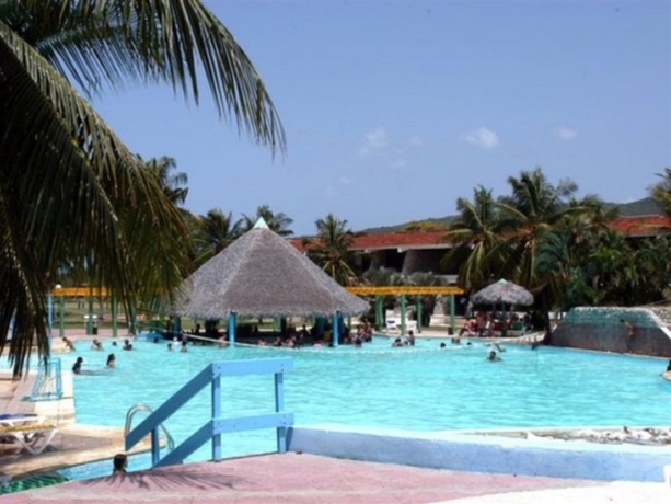 Imagen general del Hotel Club Amigo Carisol Los Corales. Foto 4