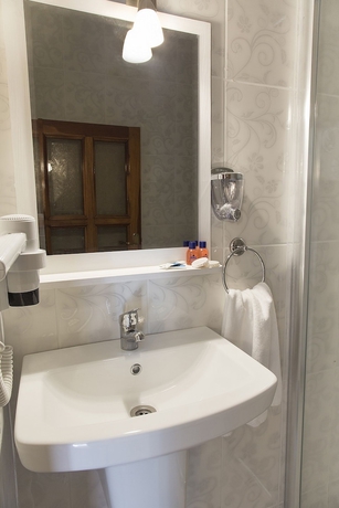 Imagen de la habitación del Hotel Club Antiphellos. Foto 9