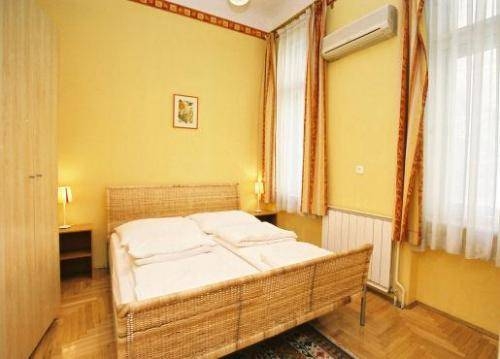 Imagen general del Hotel Club Apartments Y Rooms. Foto 1