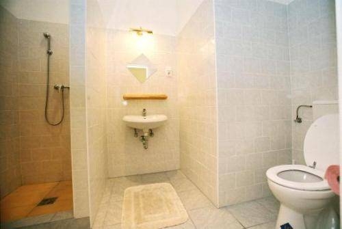 Imagen general del Hotel Club Apartments Y Rooms. Foto 7