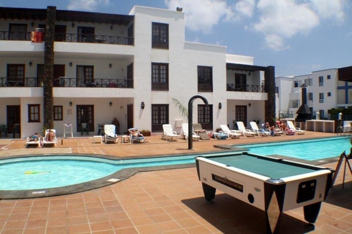 Imagen de la piscina del Hotel Club Atlantico. Foto 5