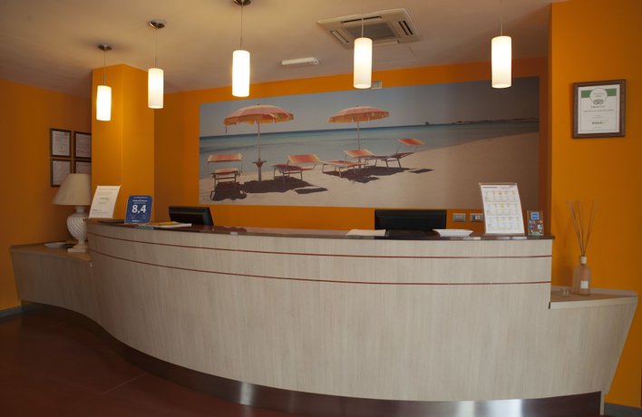 Imagen de los interiores del Hotel Club Azzurro and Resort. Foto 18