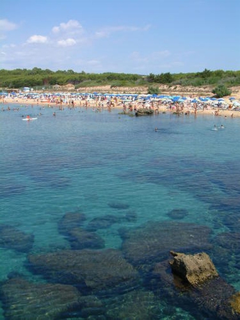Imagen de los exteriores del Hotel Club - Baia Dei Gigli. Foto 5