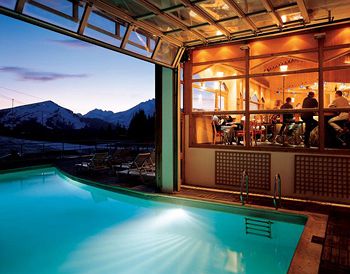 Imagen del bar/restaurante del Hotel Club Belambra Morzine Le Viking. Foto 5